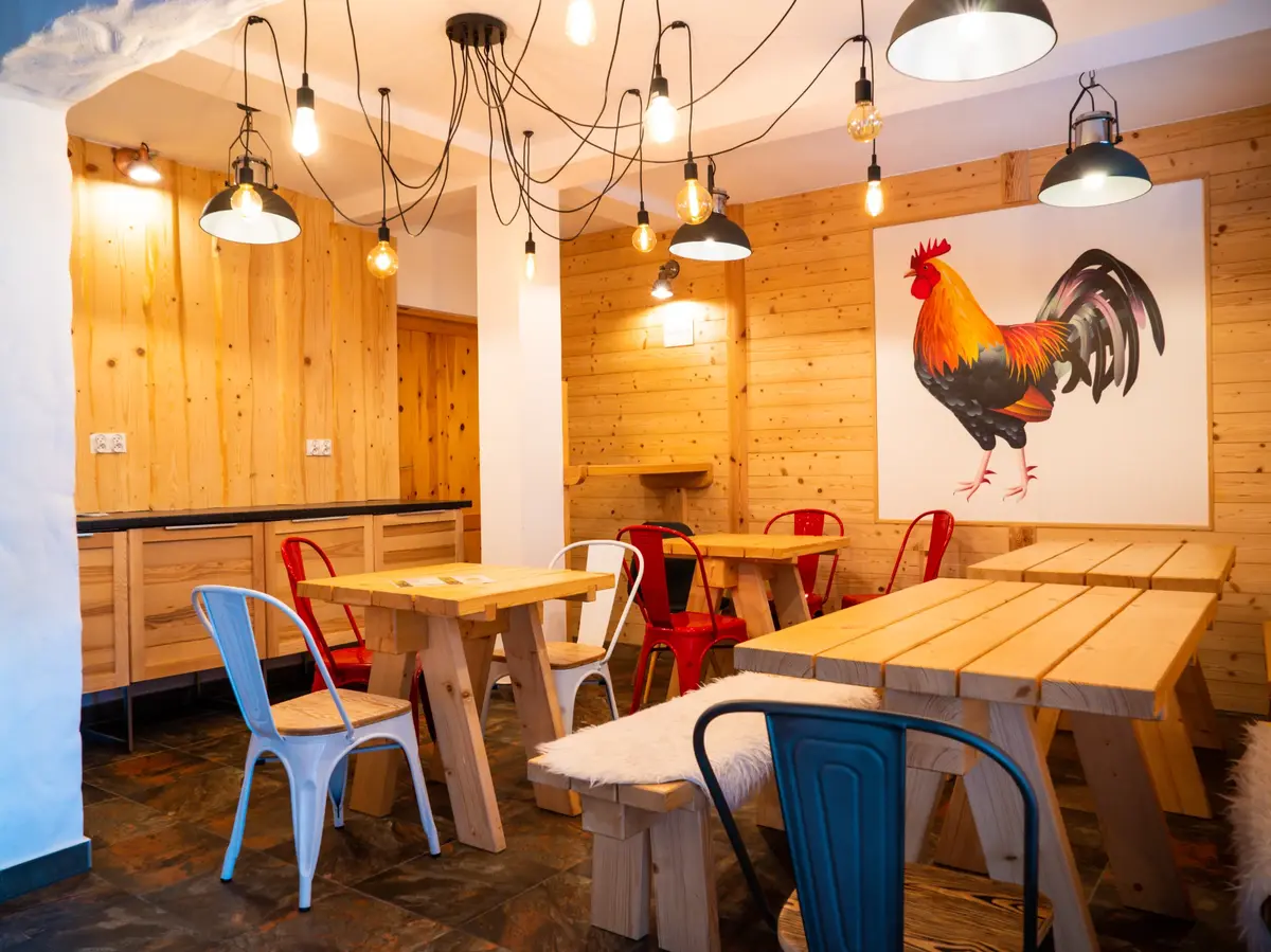 Strefa wspólna z kogutami