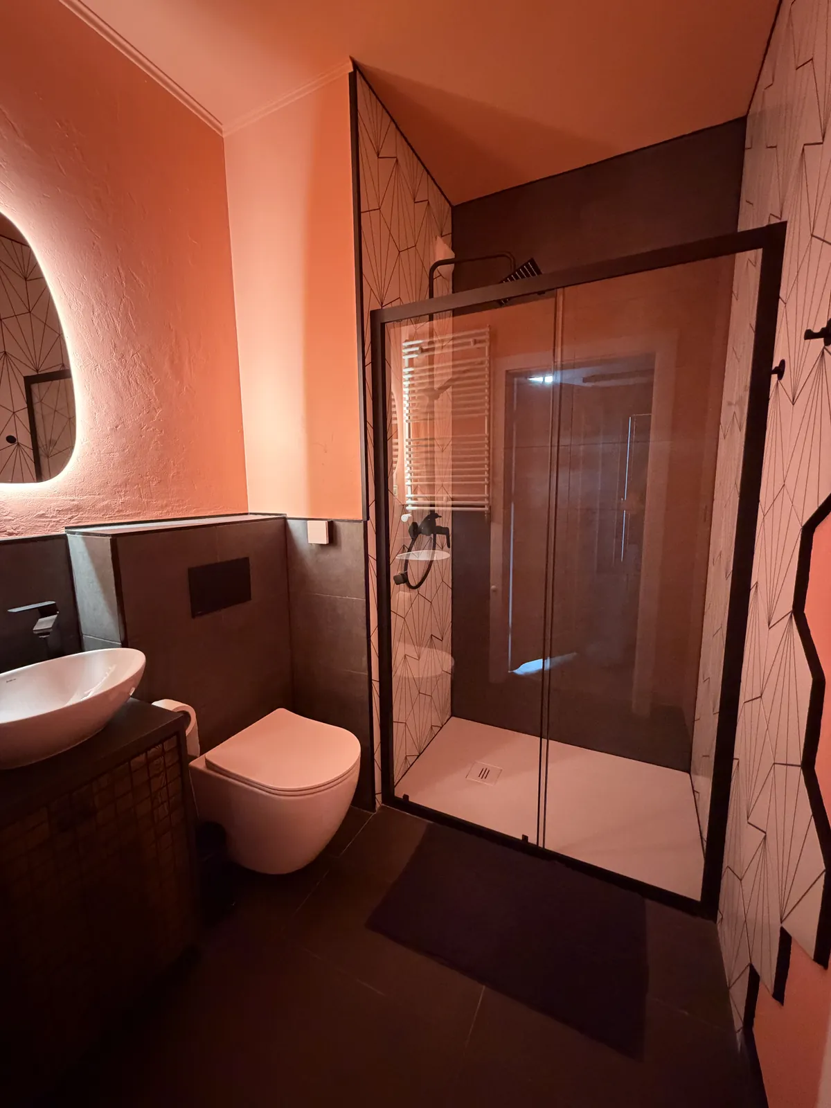 Łazienka z prysznicem walk-in